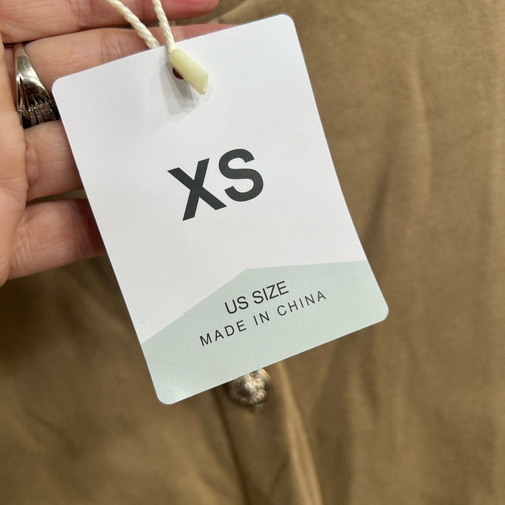 NWT Tan Exposed Seam Button-Up Jacket - Picture 5 of 10